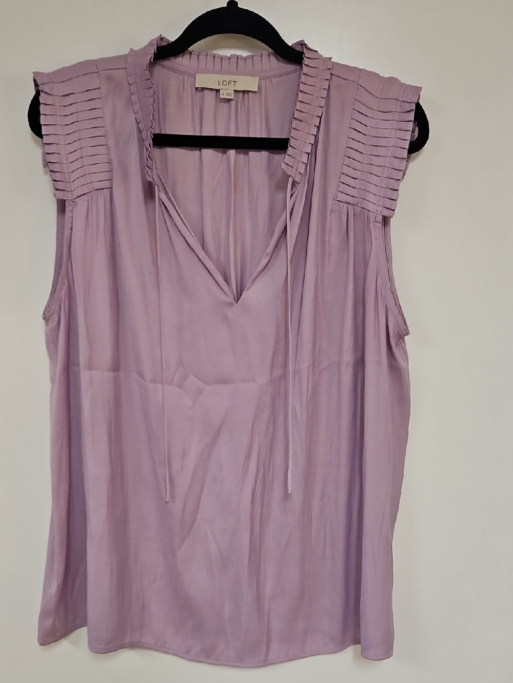 LOFT Lavender Pleated-Sleeve V-Neck Tie Blouse